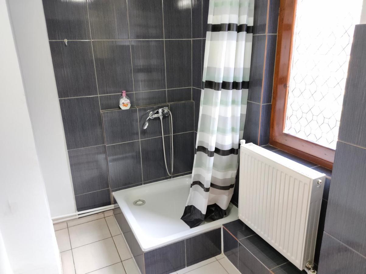 Casa Toth Din Tipterai Hotel Vişeu de Sus Buitenkant foto