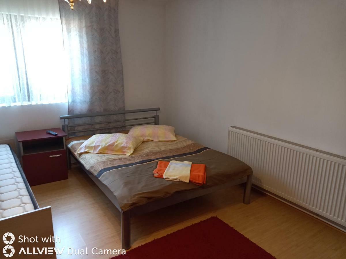 Casa Toth Din Tipterai Hotel Vişeu de Sus Buitenkant foto